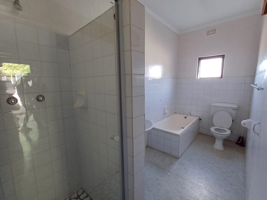 4 Bedroom Property for Sale in Porterville Western Cape